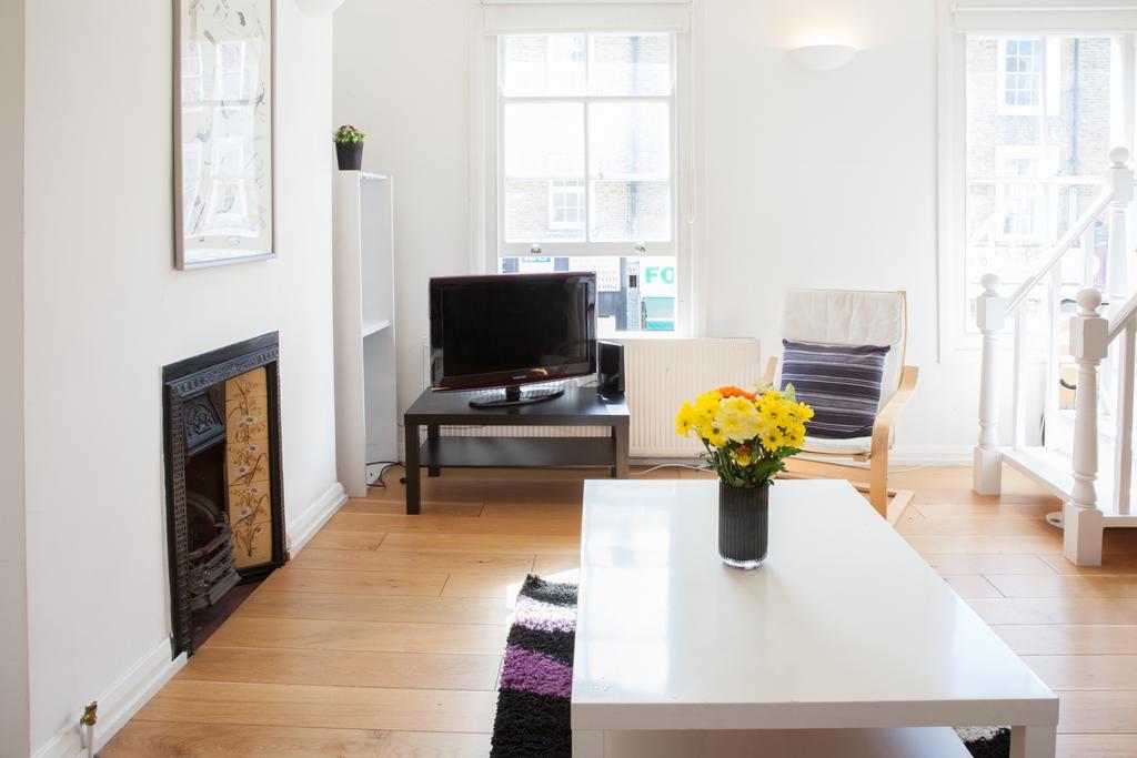 Victoria Station Apartment Londra Exterior foto