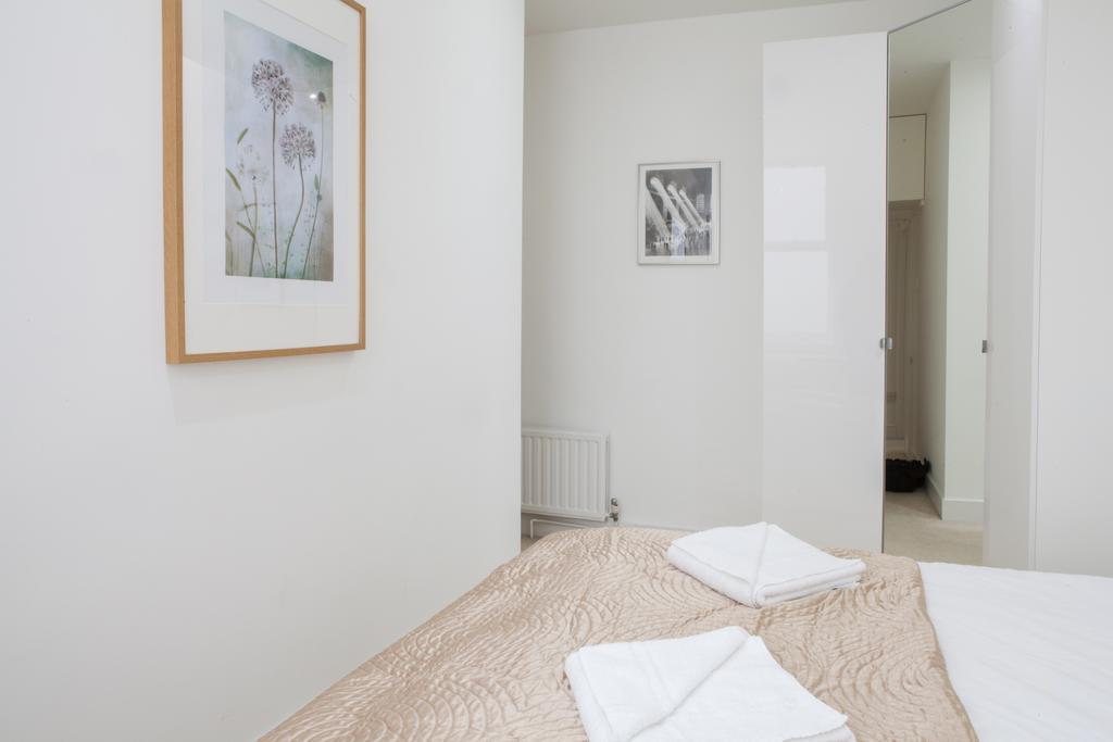 Victoria Station Apartment Londra Exterior foto