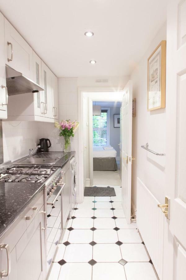 Victoria Station Apartment Londra Exterior foto