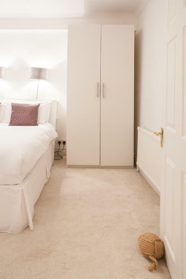 Victoria Station Apartment Londra Exterior foto
