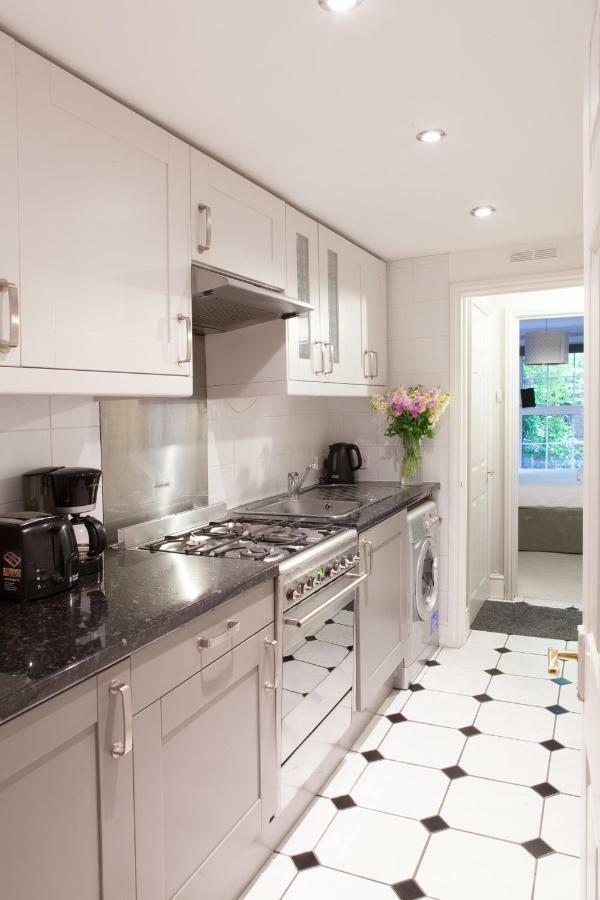 Victoria Station Apartment Londra Exterior foto