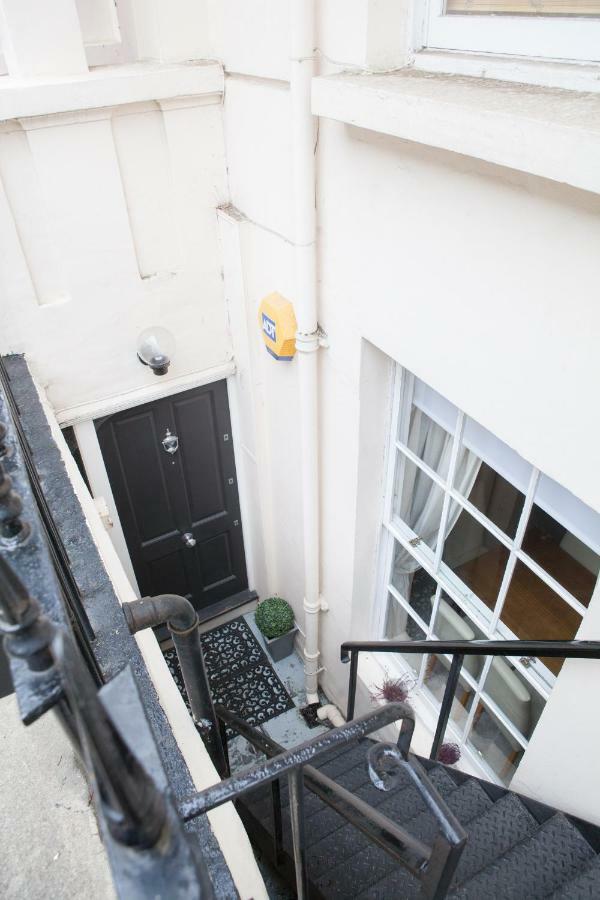Victoria Station Apartment Londra Exterior foto