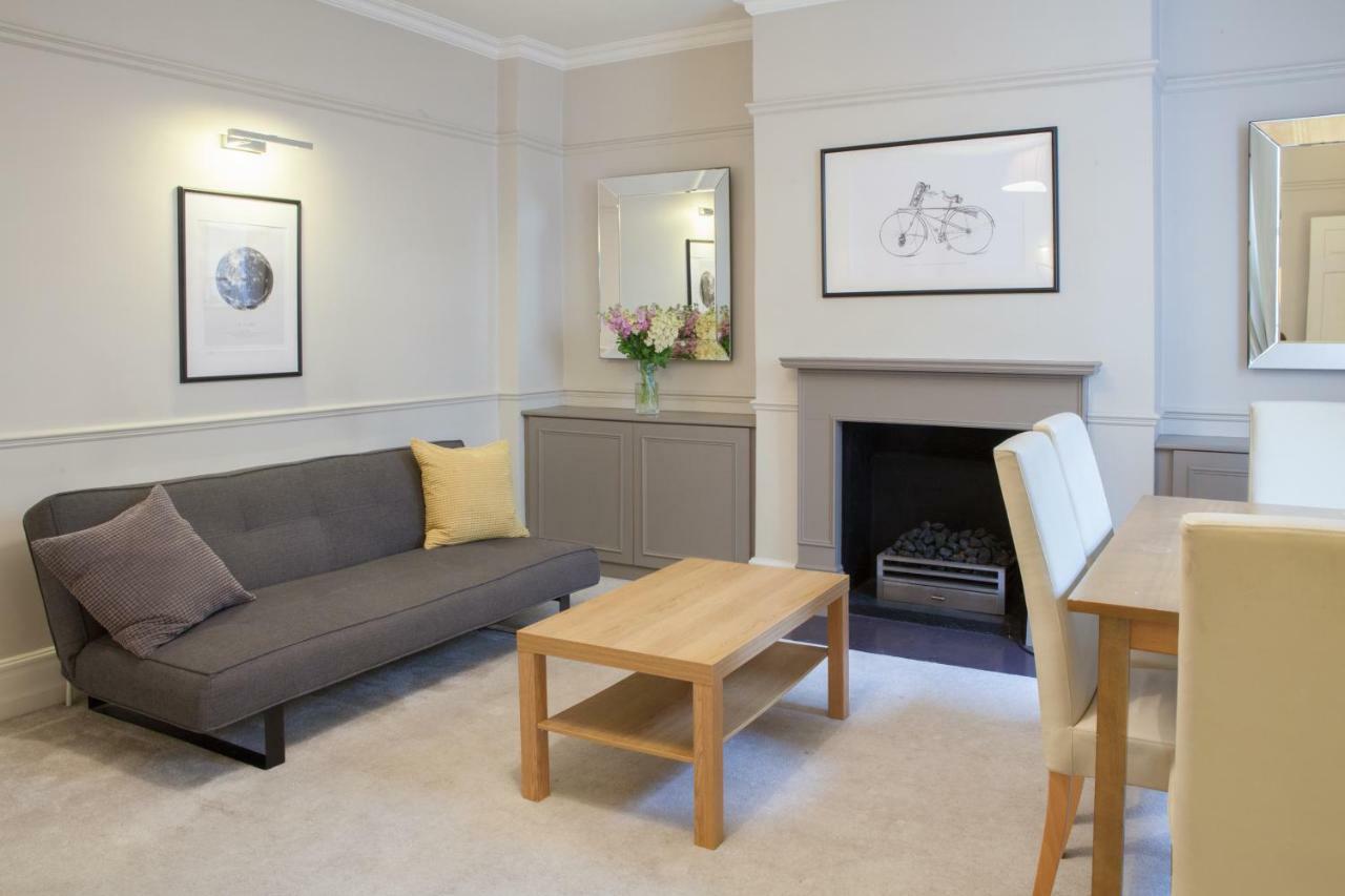 Victoria Station Apartment Londra Exterior foto
