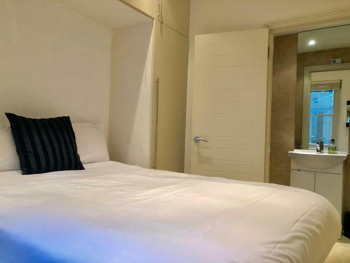 Victoria Station Apartment Londra Exterior foto